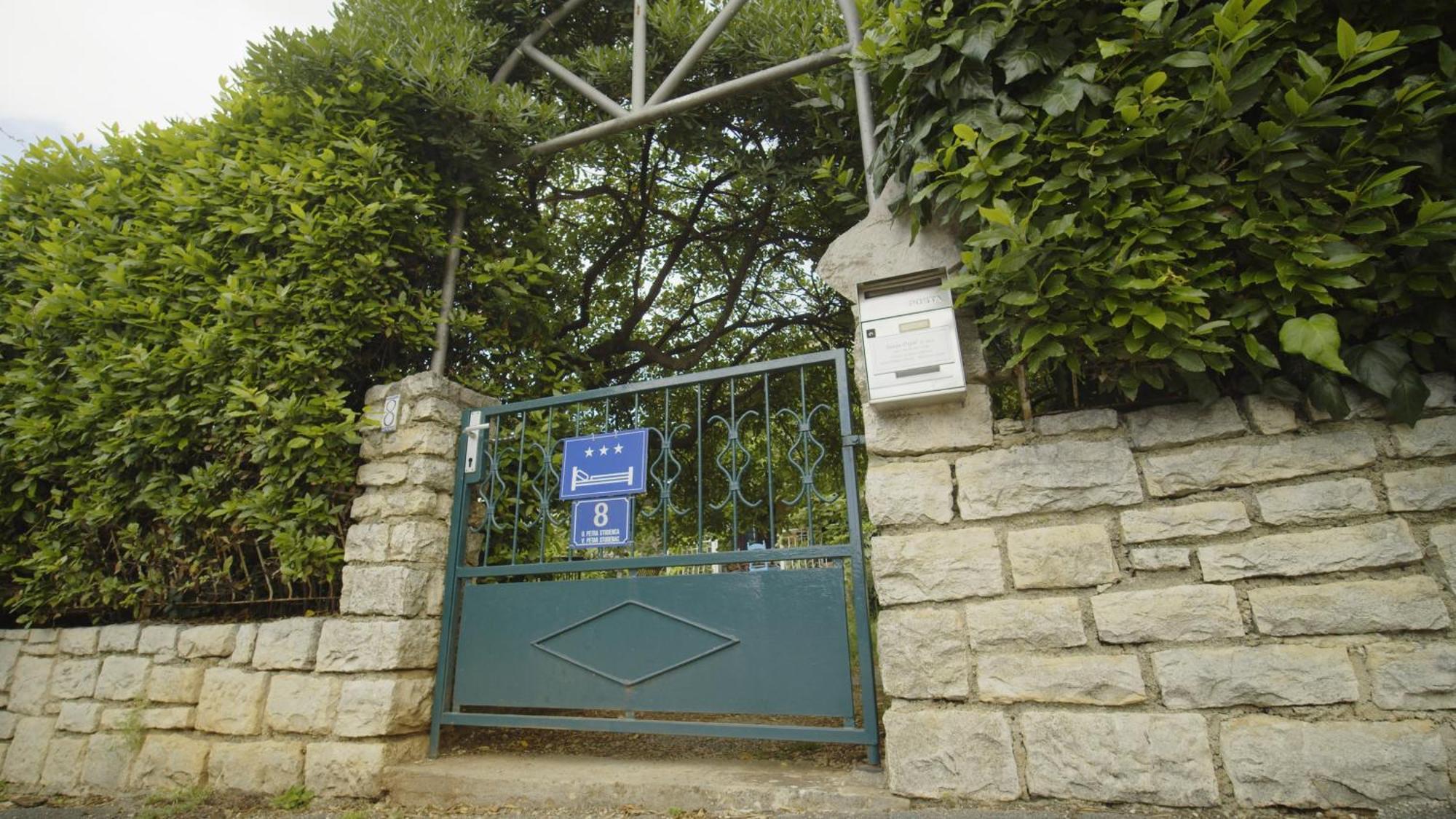 Vila Karolina Hotel Rovinj Exterior foto